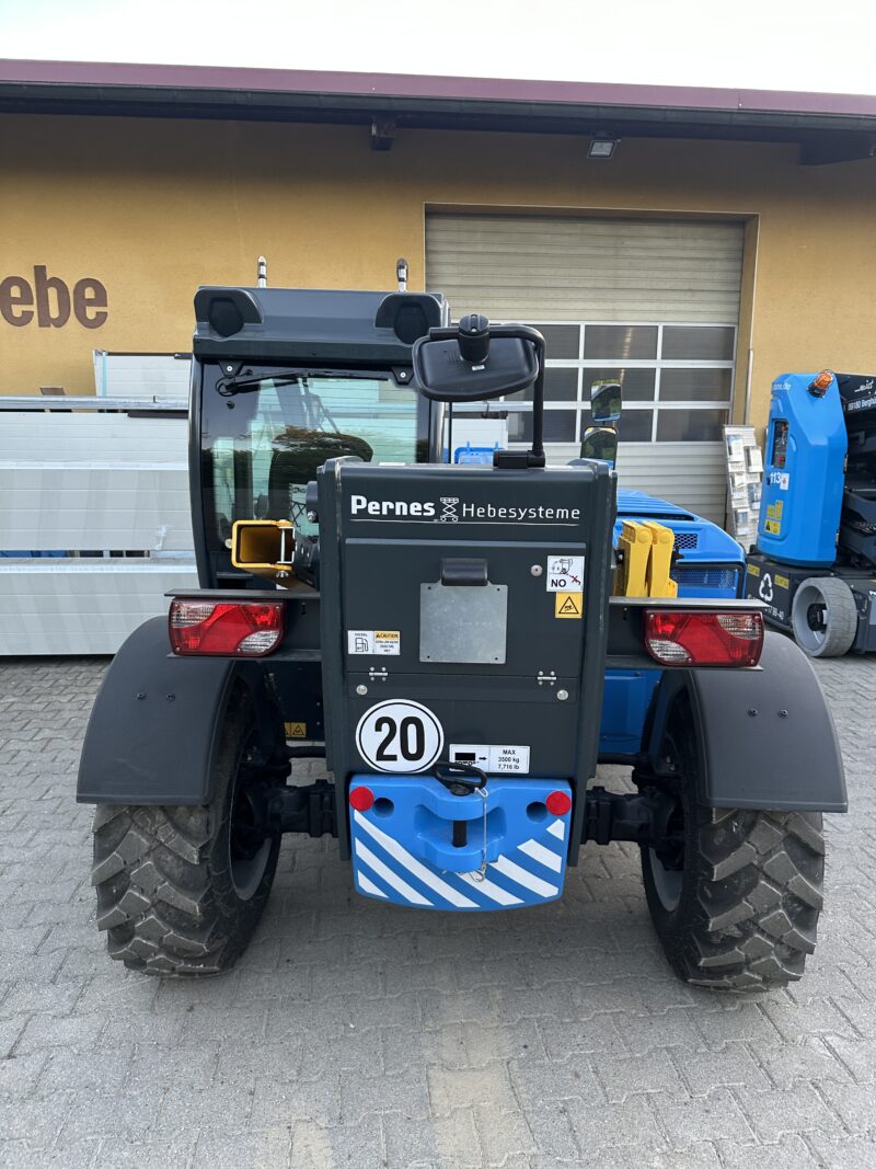 20250512_040145836_iOS