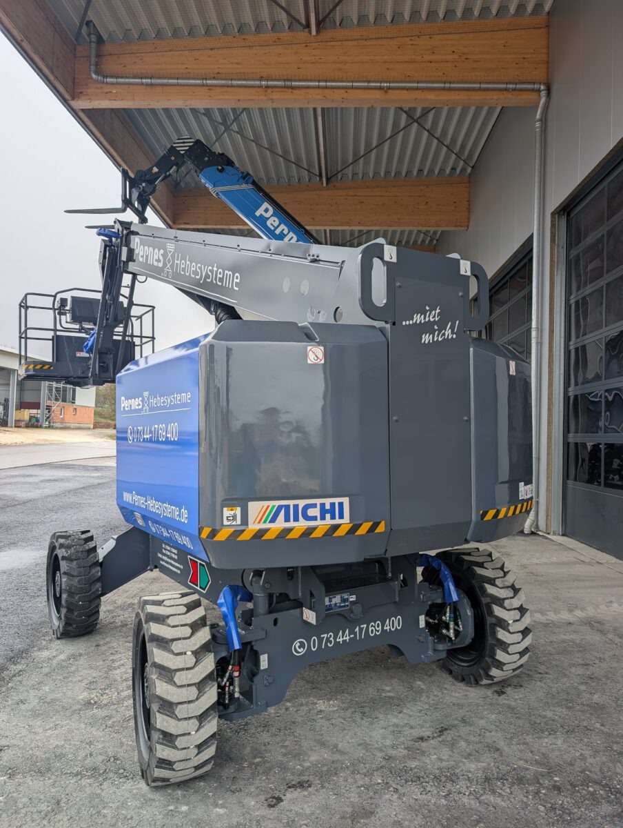 PXL_20260414_083017868