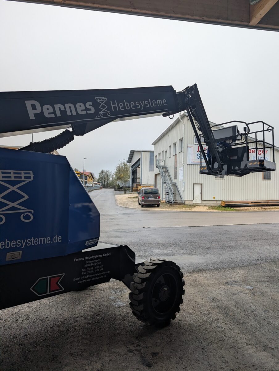 PXL_20260414_083037505